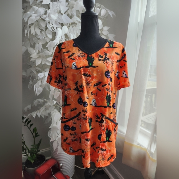 Halloween Themed Orange Scrub Top Womens Medium - Picture 1 of 6
